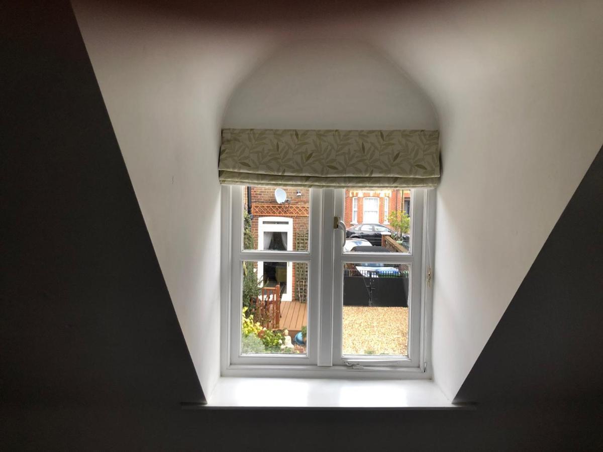 Kristina'S Coach House Apartment Horsham Luaran gambar