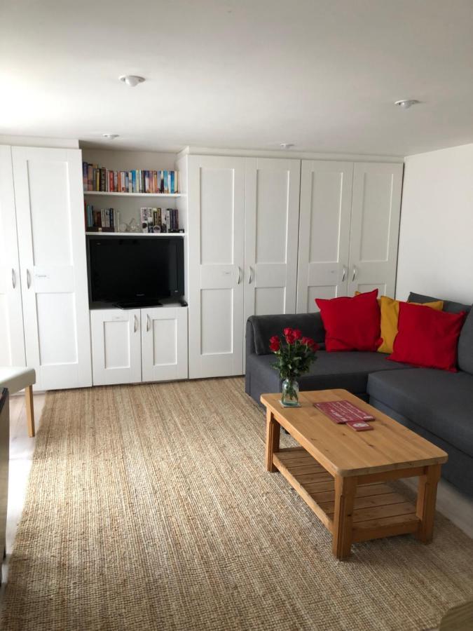 Kristina'S Coach House Apartment Horsham Luaran gambar